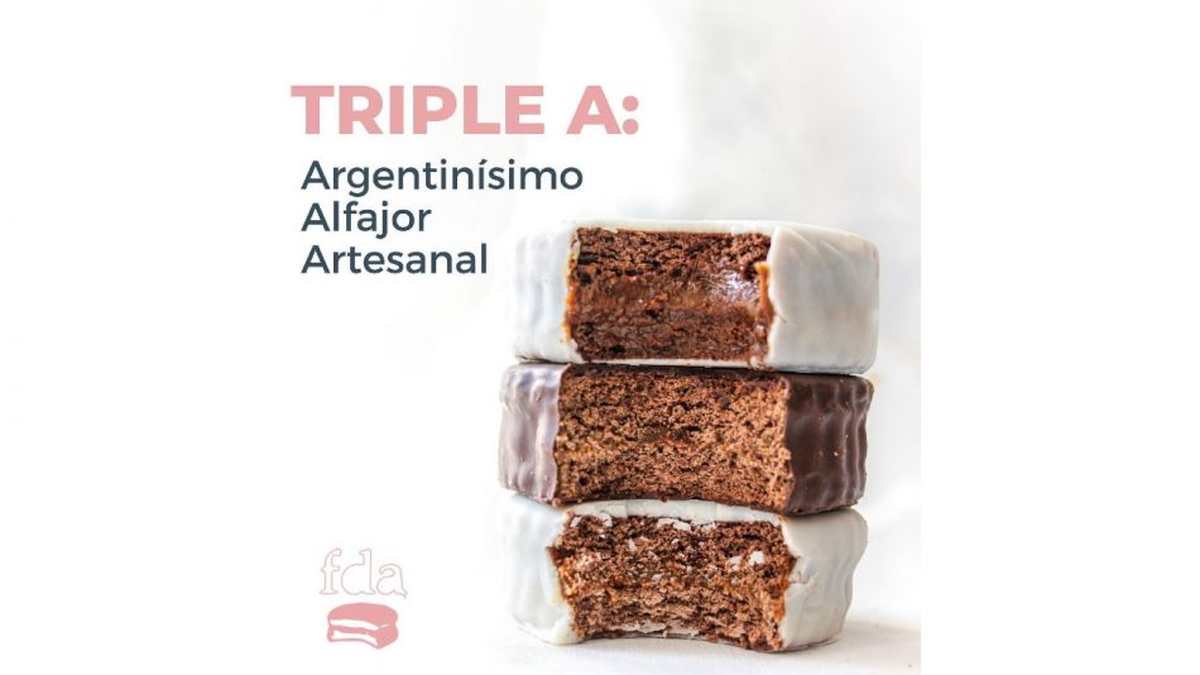 Una empresa de alfajores lanzó el alfajor Triple A y tuvo que pedir disculpas