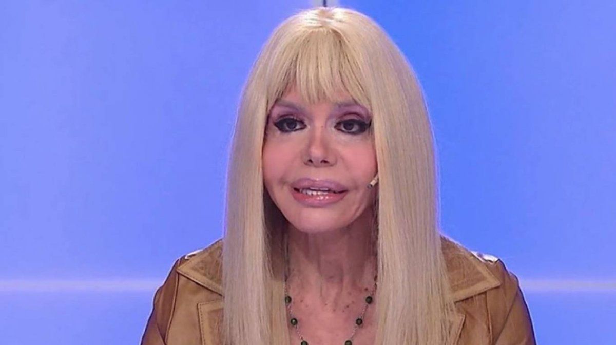 Adriana Aguirre vive un infierno.