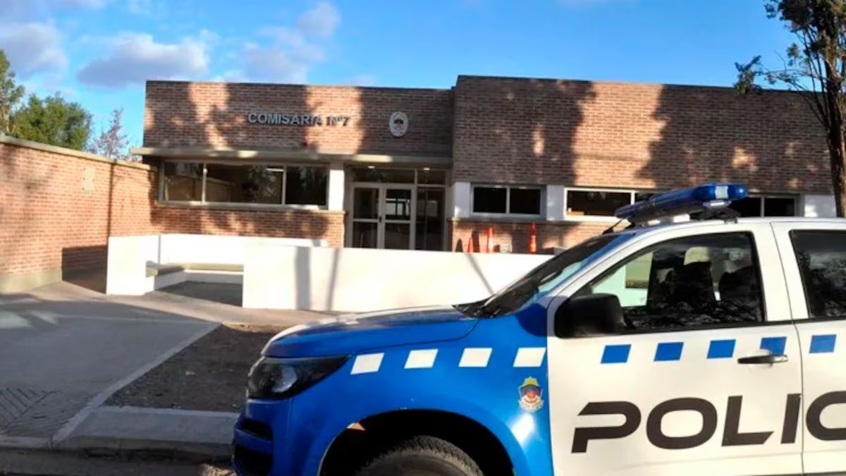 Una mujer fue rescatada tras permanecer cautiva en Neuquén. (Foto: La Mañana de Neuquén).