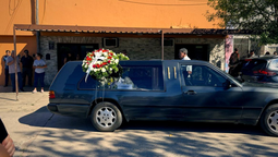 altText(Velorio de Ian: fotos y videos de la despedida del joven asesinado en San Cristóbal)}