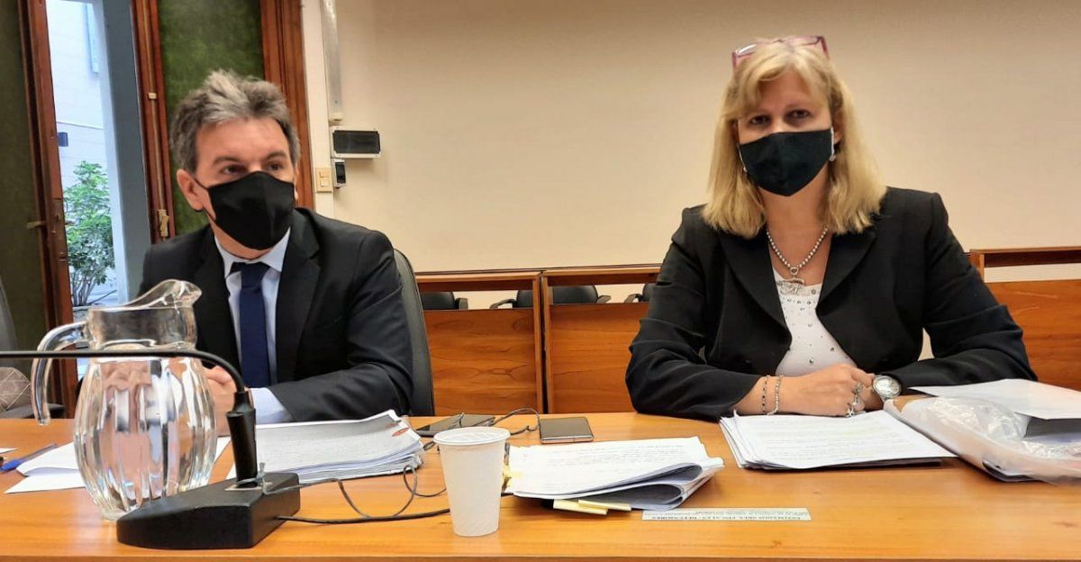 El fiscal de San Javier Manuel Cecchini acompaña a Marcolín en el juicio