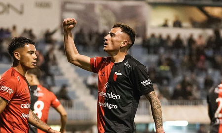 Curcio, de firmar su primer contrato con Colón a irse a un equipo del Federal A. Curcio, de firmar su primer contrato con Colón a irse a un equipo del Federal A.
