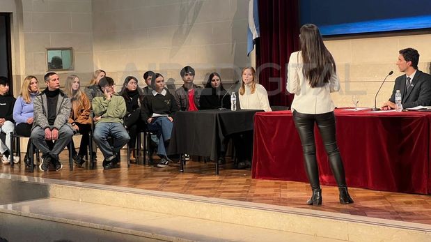 Aire de Santa Fe | simulacro unl juicio por jurados.jpeg
