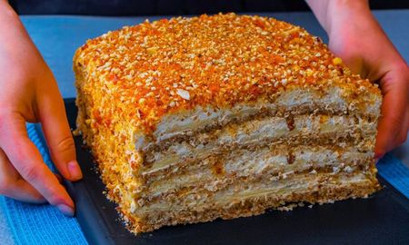 ¿Cómo hacer la torta egipcia:,el postre que combina capas de crema, frutos secos y un toque de misterio? ¿Cómo hacer la torta egipcia:,el postre que combina capas de crema, frutos secos y un toque de misterio?