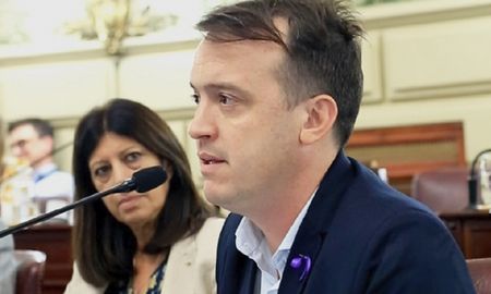 “Para nosotros es una situación absolutamente inaceptable. No nos alcanza con la renuncia, queremos explicaciones políticas del gobernador Perotti y del ministro Lagna”, señaló el legislador. “Para nosotros es una situación absolutamente inaceptable. No nos alcanza con la renuncia, queremos explicaciones políticas del gobernador Perotti y del ministro Lagna”, señaló el legislador.
