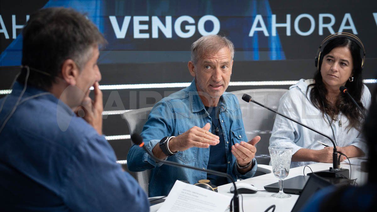 Diego Soffici de Escuela Play pasó por los estudios de AIRE. Diego Soffici de Escuela Play pasó por los estudios de AIRE.
