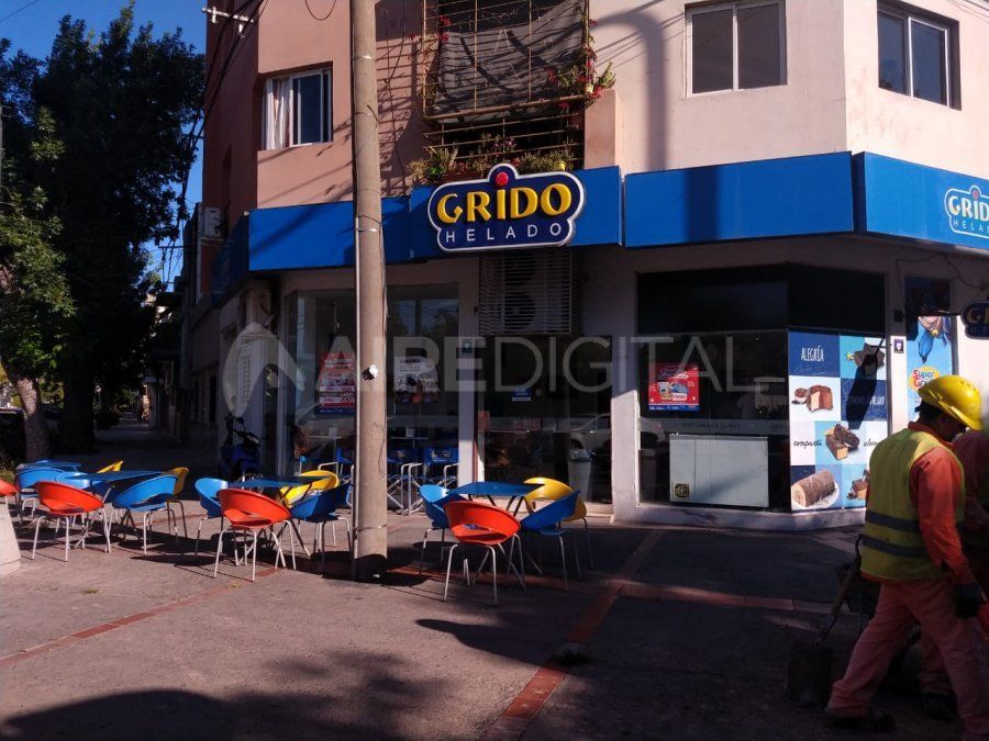 Robaron en una helader&iacute;a de calle Santiago del Estero y Avenida Freyre