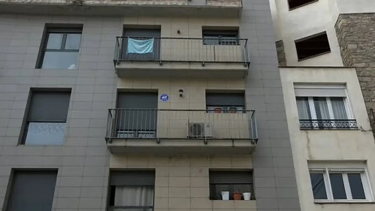 Medios locales informaron que la menor que sobrevivió está internada en estado crítico, pero estable, y esperan que se recupere de forma favorable en el hospital Pac Taulí de Sabadell. 