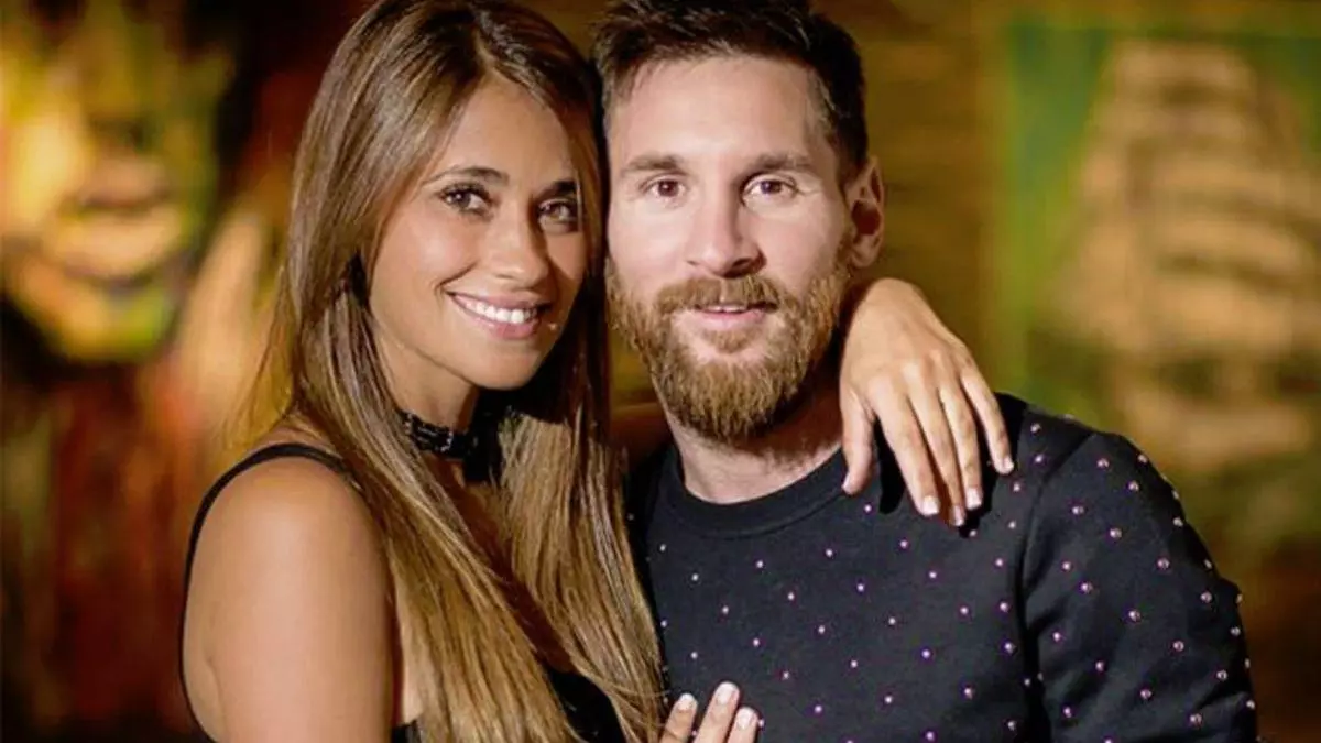 Antonela le sacó una foto a Messi mojado y en malla: el detalle que no pasó desapercibido&nbsp;
