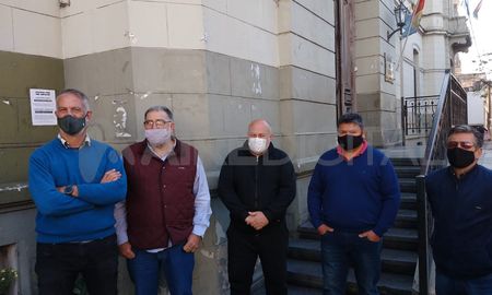 Los dueños de salones de fiestas piden poder qeu se habilite el baile en espacios cerrados. Los dueños de salones de fiestas piden poder qeu se habilite el baile en espacios cerrados.