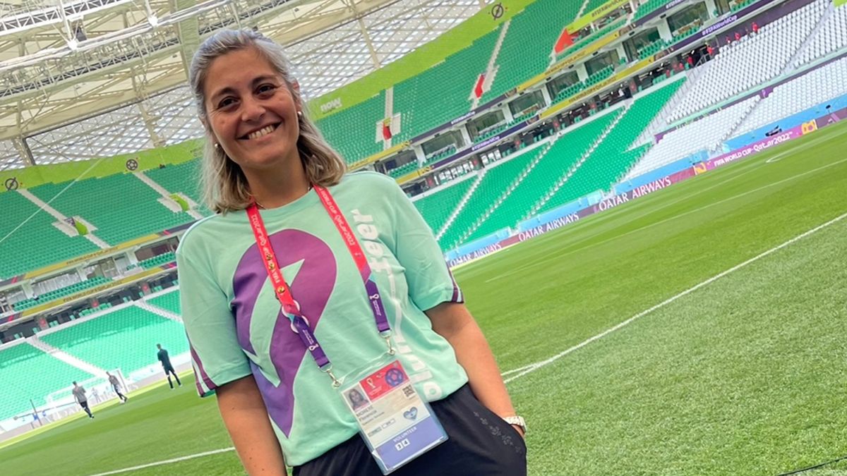 Florencia Morere fue una de las voluntarias de la FIFA en el Mundial de Qatar 2022.