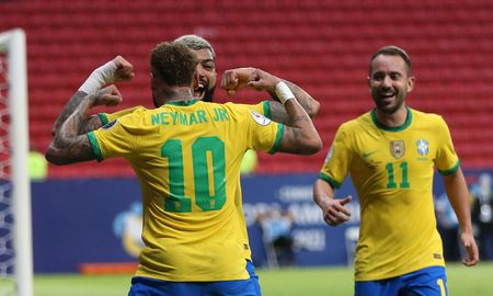 Brasil venció 3-0 a Venezuela y comenzó con todo su andar en la defensa del título de la Copa América. Marquinhos, Neymar y Gabigol anotaron los goles. Brasil venció 3-0 a Venezuela y comenzó con todo su andar en la defensa del título de la Copa América. Marquinhos, Neymar y Gabigol anotaron los goles.