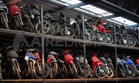 Este lunes el municipio empezó a compactar motos del depósito de vehículos retenidos. Este lunes el municipio empezó a compactar motos del depósito de vehículos retenidos.
