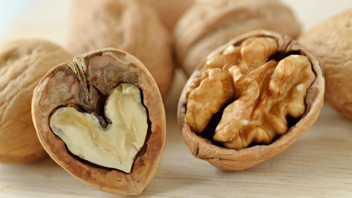 Las nueces, semillas de girasol, maní, avellanas, pistachos y almendras son particularmente ricas en antioxidantes.