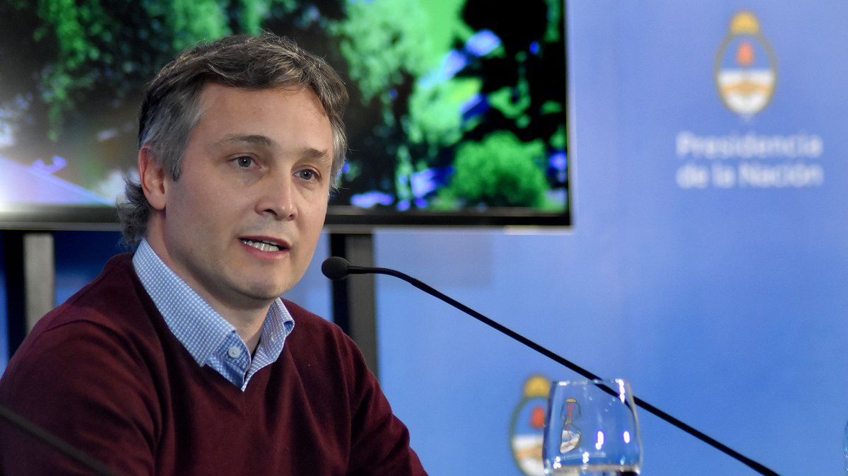 Denuncian a exsecretario General de la Presidencia de Macri por supuesto enriquecimiento ilícito.