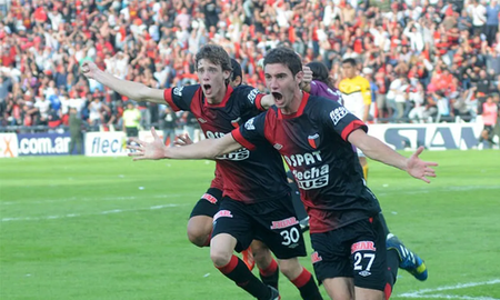 Lucas Alario regresa al fútbol argentino luego de casi una década y jugará en el reforzado Estudiantes de La Plata de Eduardo Domínguez.