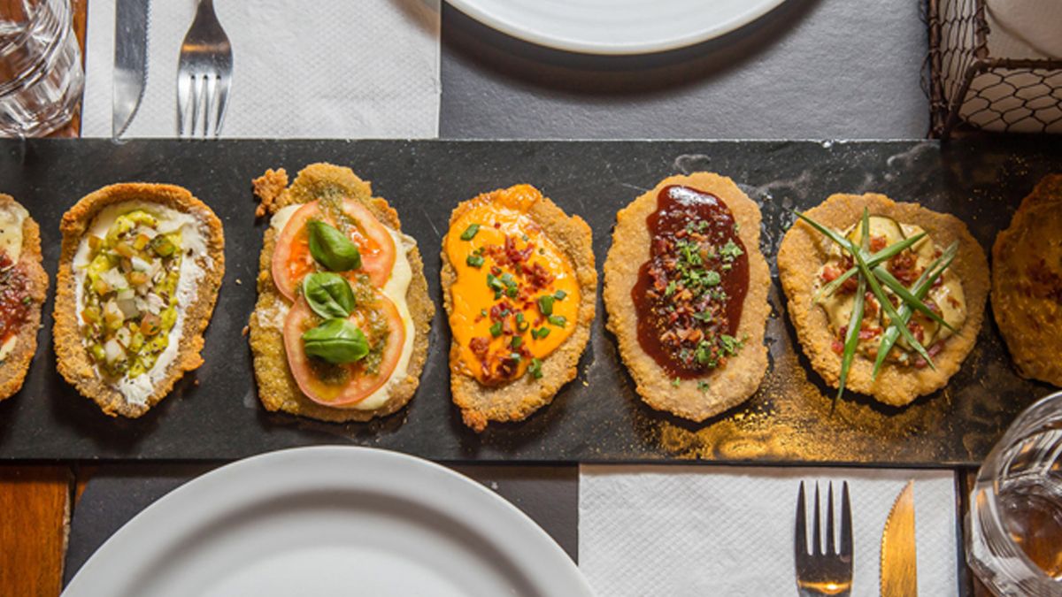 En el Día de la Milanesa el chef Sebastián Nappa dialogó con Aire de Santa Fe en el programa Tomá Aire sobre este noble alimento típico de la gastronomía argentina.