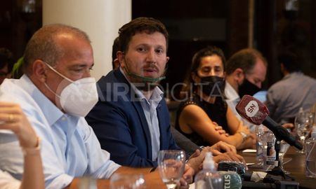 Juntos por el Cambio busca fortalecerse como oposición antes de las elecciones legislativas. Juntos por el Cambio busca fortalecerse como oposición antes de las elecciones legislativas.