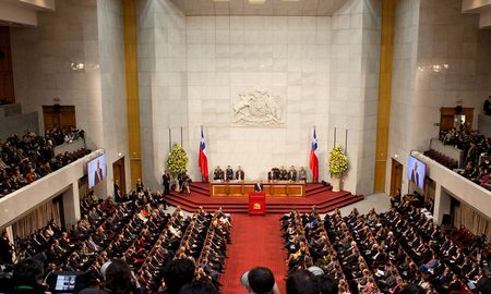 El Congreso de Chile aprobó extender por novena vez el estado de emergencia. El Congreso de Chile aprobó extender por novena vez el estado de emergencia.