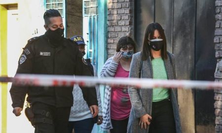 rosario: matan a tiros desde una moto a un automovilista que salia de trabajar junto a su pareja rosario: matan a tiros desde una moto a un automovilista que salia de trabajar junto a su pareja