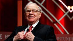 altText(Cómo es la insólita dieta del millonario Warren Buffett, uno de los mayores accionistas de Apple)}