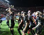 Tras el partido contra Banfield en el regreso del público a la cancha, Colón hizo la fiesta del campeón. Tras el partido contra Banfield en el regreso del público a la cancha, Colón hizo la fiesta del campeón.