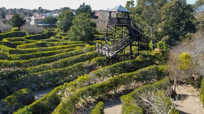 Escapada a Las Toninas: la ciudad costera de Buenos Aires con un laberinto gigante perfecto para los niños