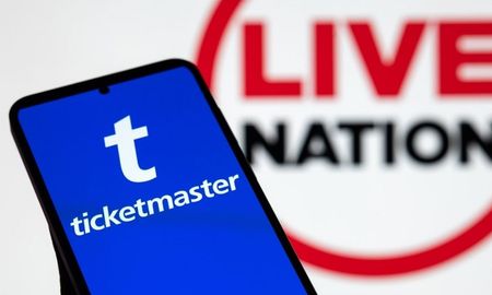 Ticketmaster deberá cambiar radicalmente su sistema de cobros tras ser acusada de tácticas de cebo y cambio contra los consumidores. Ticketmaster deberá cambiar radicalmente su sistema de cobros tras ser acusada de tácticas de cebo y cambio contra los consumidores.