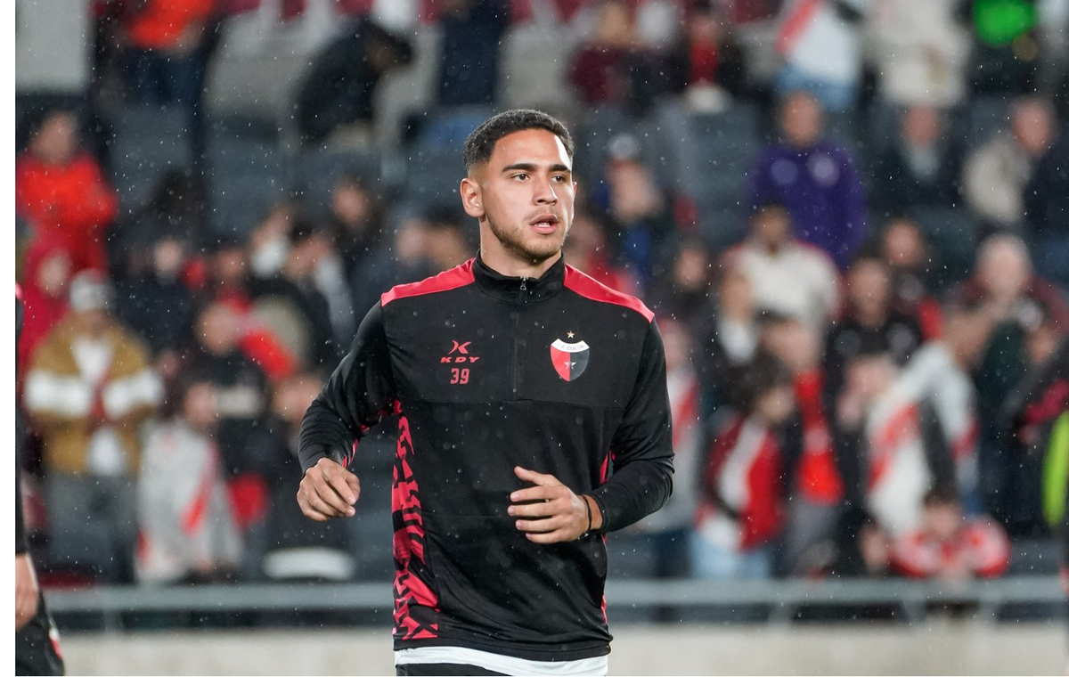 Thiago Yossen debutó en la Primera de Colón