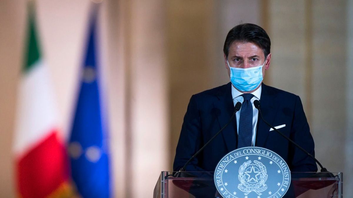 Conte prohibió el desplazamiento entre regiones en Italia.