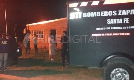 Una mujer de 35 años fue hallada estrangulada con un cable en una casa de Cayastá, mientras que su expareja de 42 años, a quien había denunciado por violencia de género Una mujer de 35 años fue hallada estrangulada con un cable en una casa de Cayastá, mientras que su expareja de 42 años, a quien había denunciado por violencia de género