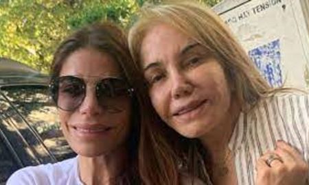 Zulema Yoma, ex esposa de Carlos Menem, fue dada de alta, sufrió una recaída y tuvo que ser internada nuevamente. Zulema Yoma, ex esposa de Carlos Menem, fue dada de alta, sufrió una recaída y tuvo que ser internada nuevamente.