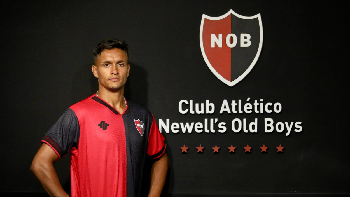 Preocupación en Newell’s: Alejo Tabares fue internado por un cuadro respiratorio. Preocupación en Newell’s: Alejo Tabares fue internado por un cuadro respiratorio.