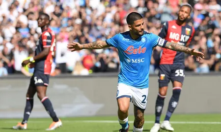 napoli vence a genoa y se mantiene firme en el tercer lugar de la serie a