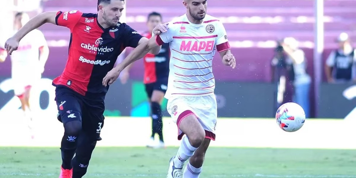 Colón y Lanús de Buenos Aires no se jugará por la Copa Argentina el miércoles 2 de agosto como estaba programado. Colón y Lanús de Buenos Aires no se jugará por la Copa Argentina el miércoles 2 de agosto como estaba programado.