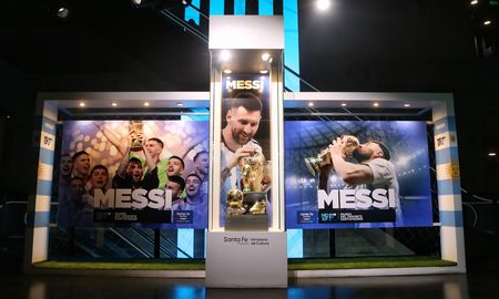 La exhibición no es solo un tributo a Messi como deportista, sino una invitación a conocer al ser humano detrás de la leyenda.