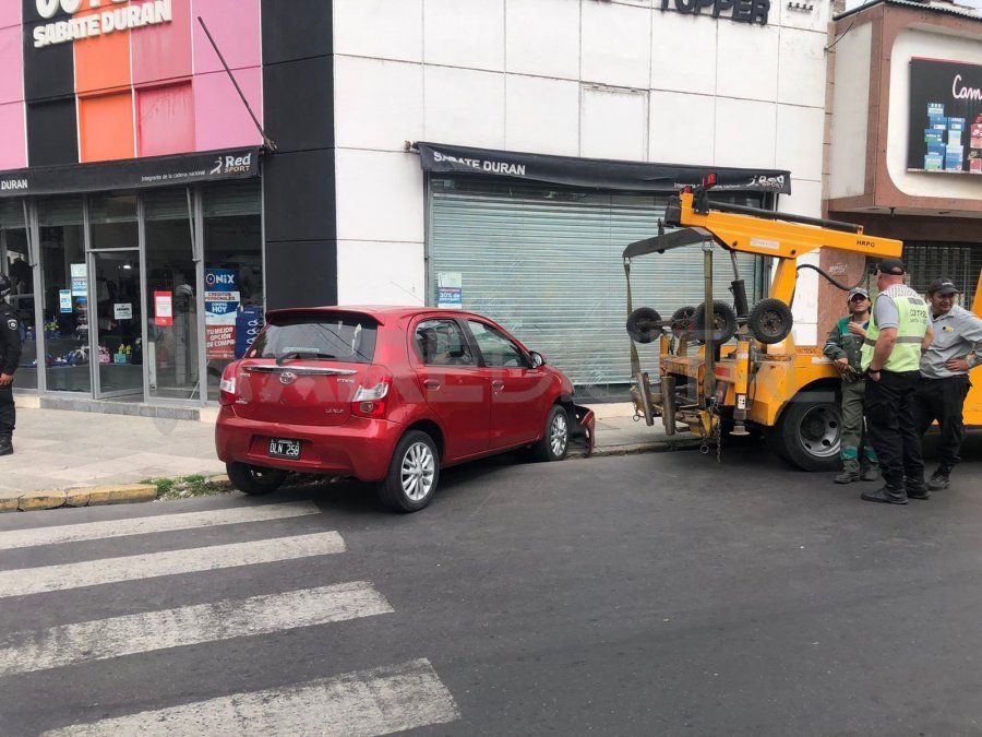 En la zona del incidente se puso en marcha un operativo de tránsito.