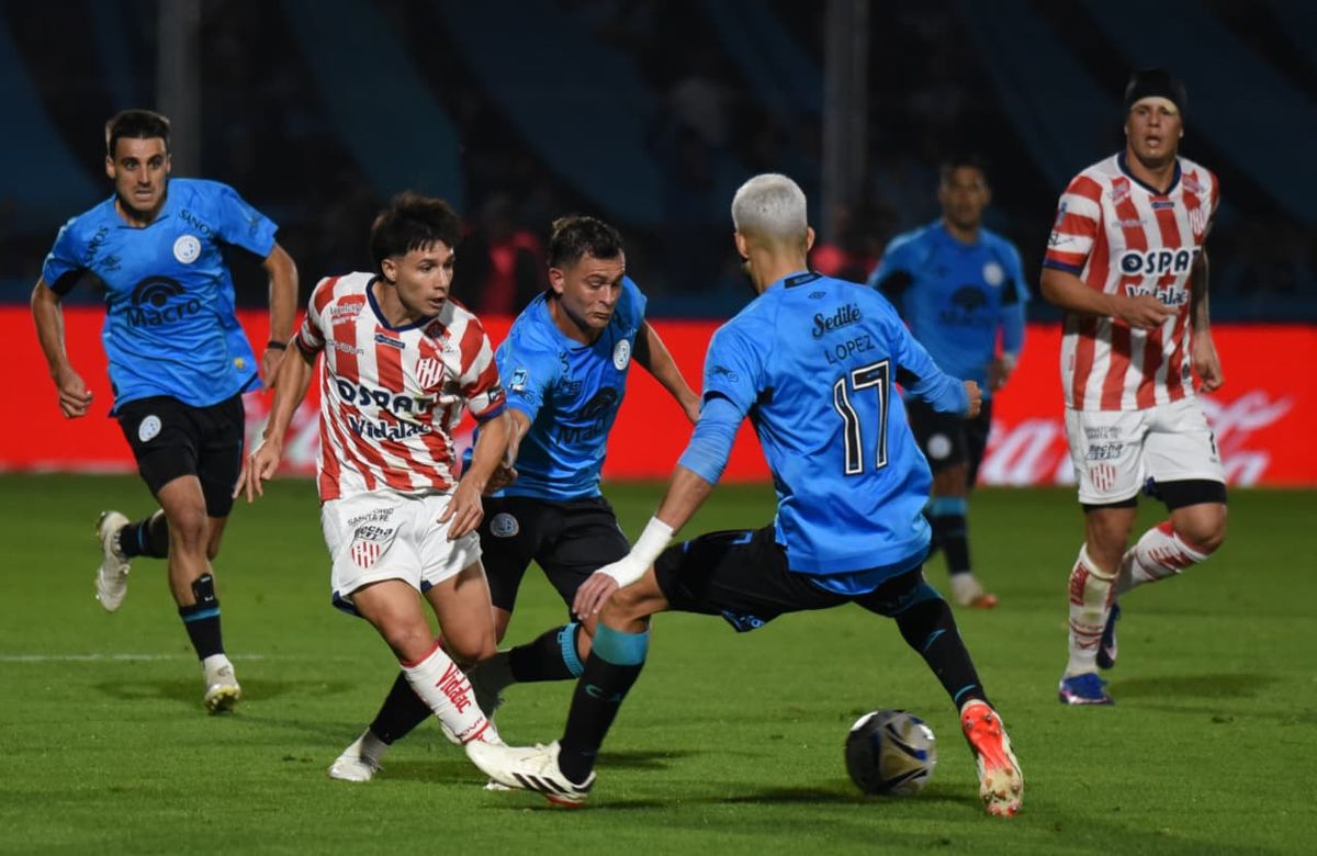 Julián Palacios, figura de Unión, llamó a la autocrítica tras la eliminación ante Belgrano.