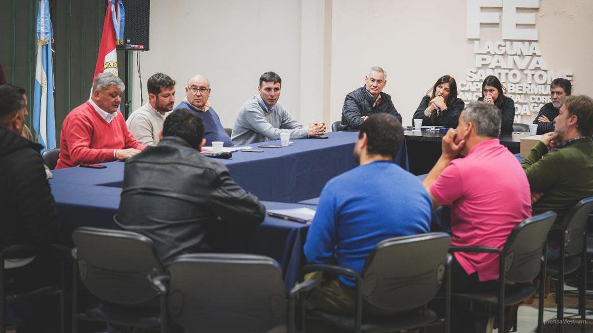 Festram inició las negociaciones para aplicar la revisión salarial.