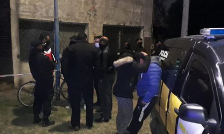El cuerpo de Rocío fue encontrado por su hermano en un descampado, lindero a una vivienda abandonada El cuerpo de Rocío fue encontrado por su hermano en un descampado, lindero a una vivienda abandonada