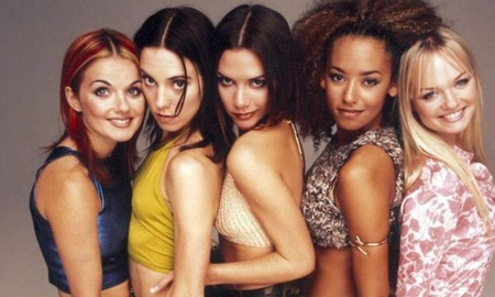 Los fans de Spice Girls podrán disfrutar del material en distintos formatos, con material inédito, rarezas y demos. Los fans de Spice Girls podrán disfrutar del material en distintos formatos, con material inédito, rarezas y demos.