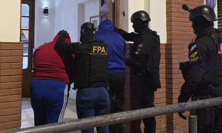 Detuvieron a una pareja que vendía cocaína frente a un merendero en Río Cuarto Detuvieron a una pareja que vendía cocaína frente a un merendero en Río Cuarto
