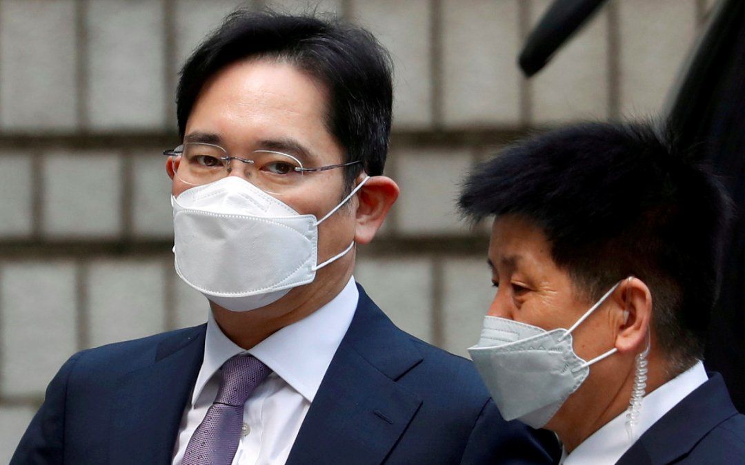 Lee Jae Yong cumplió los requisitos para gozar de libertad condicional