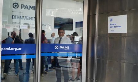 Preocupación por despidos en el PAMI: la provincia de Santa Fe suma 14 cesanteados. Preocupación por despidos en el PAMI: la provincia de Santa Fe suma 14 cesanteados.