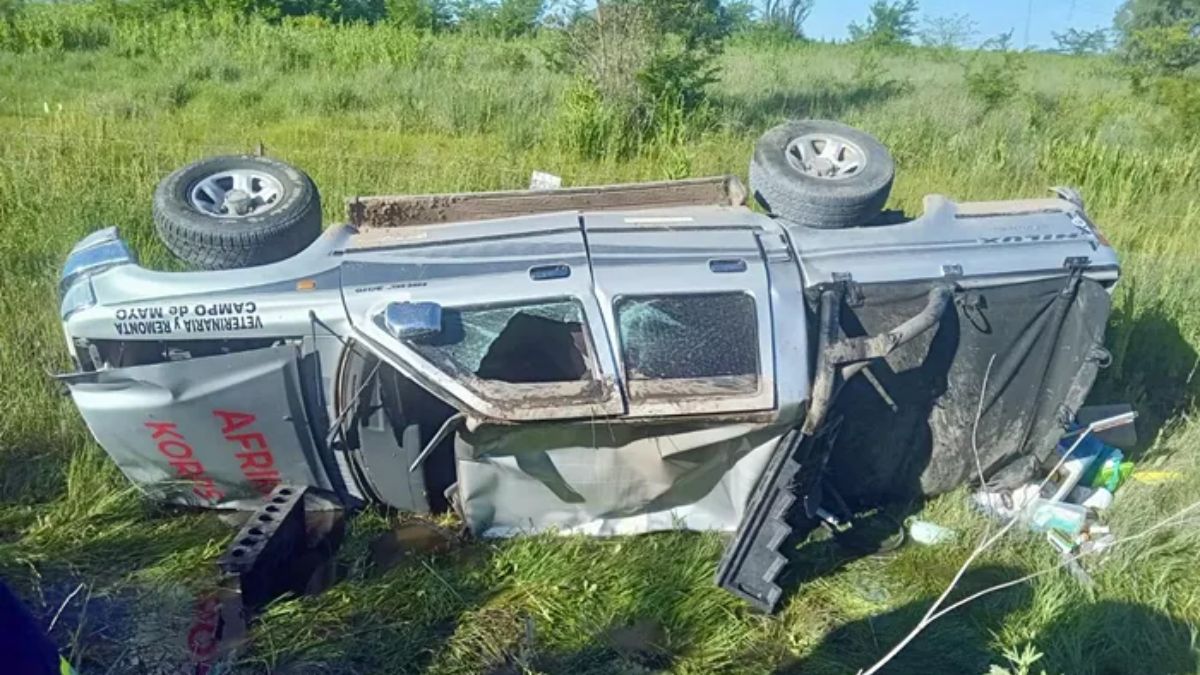 Así quedó la camioneta tras el accidente.