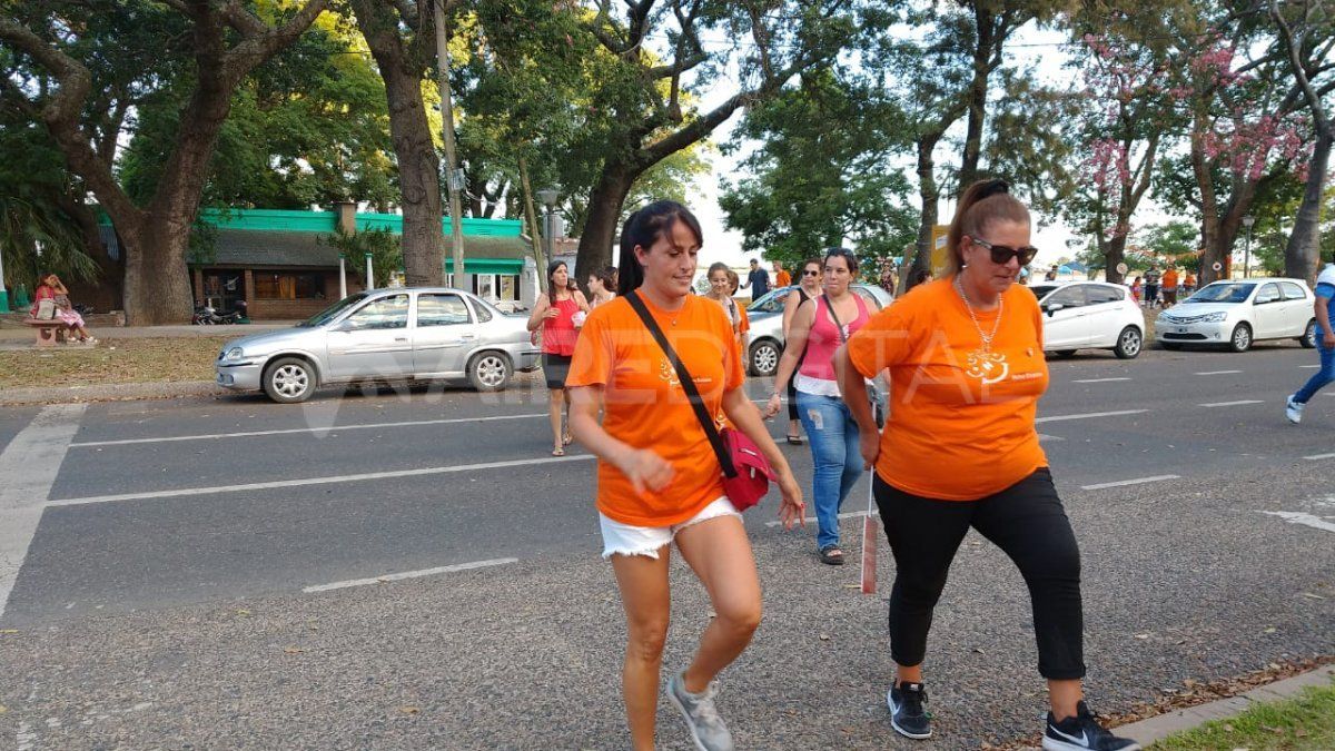 Conmemoraron el Día Internacional de la Lucha Contra el Cáncer Infantil con un jardín de los deseos
