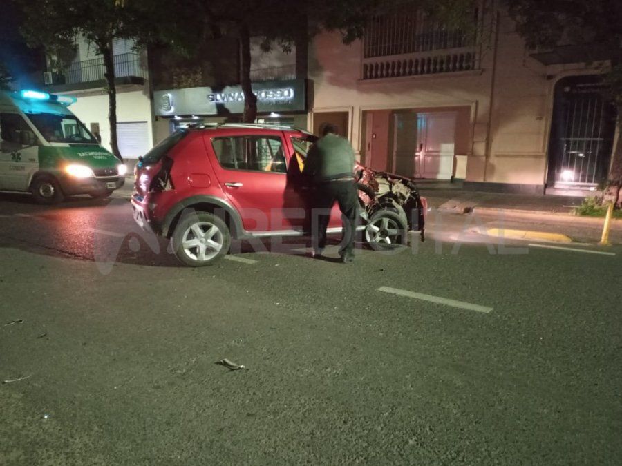 Un conductor murió sobre Urquiza al 3000.