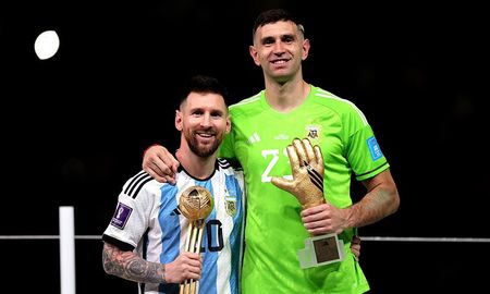 Dibu Martínez elogió a Lionel Messi y emocionó a todos con sus dichos. Dibu Martínez elogió a Lionel Messi y emocionó a todos con sus dichos.