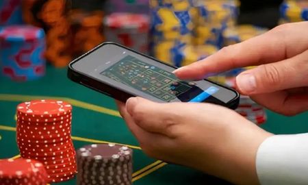 La empresa Transfero Pagamento explotaba juegos al azar de manera ilegal y permitió que adolescentes realizaran apuestas. La empresa Transfero Pagamento explotaba juegos al azar de manera ilegal y permitió que adolescentes realizaran apuestas.