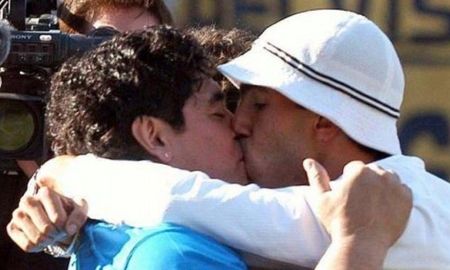 la confesion hot de diego maradona para carlos tevez la confesion hot de diego maradona para carlos tevez